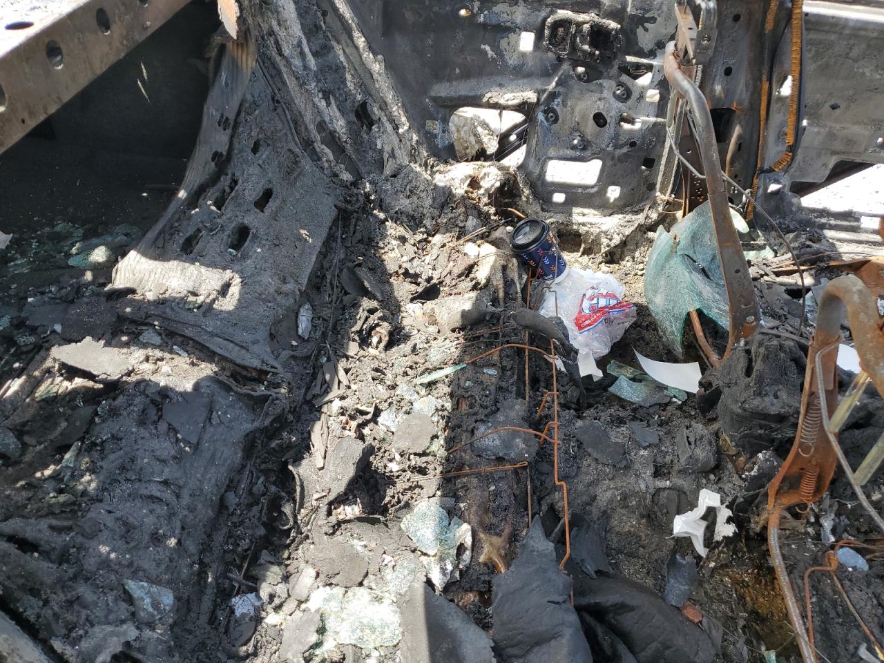 1997 Saturn Sl2 VIN: 1G8ZK5273VZ198644 Lot: 71012555