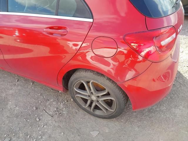2014 MERCEDES-BENZ A180 BLUEEFFICIENCY SPORT 