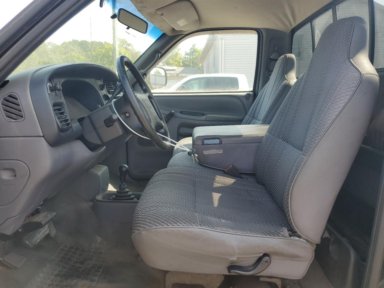 1998 Dodge Ram 1500 VIN: 1B7HF16Y2WS577923 Lot: 67905705