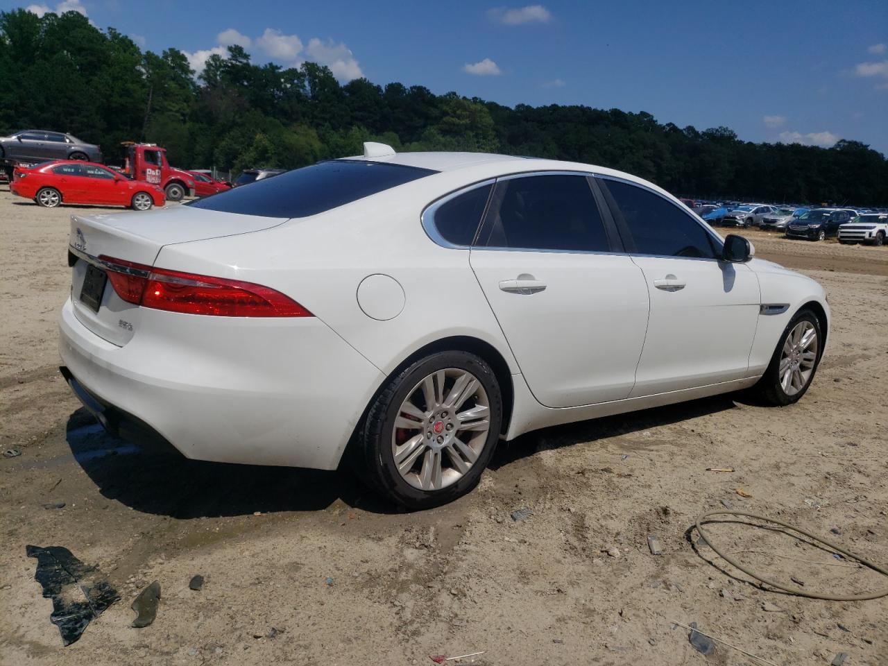 2016 Jaguar Xf Premium white null gas SAJBD4BV6GCY06805 photo #4