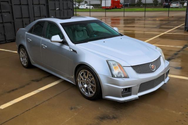 Sedans CADILLAC CTS 2013 Srebrny