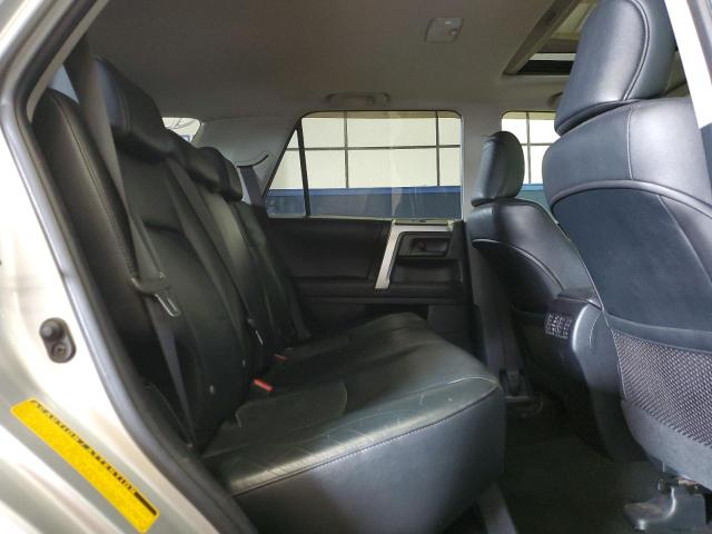 2010 TOYOTA 4RUNNER SR5  