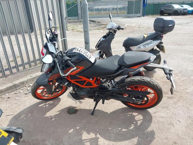 2022 KTM 125 DUKE 2 for sale at Copart WESTBURY