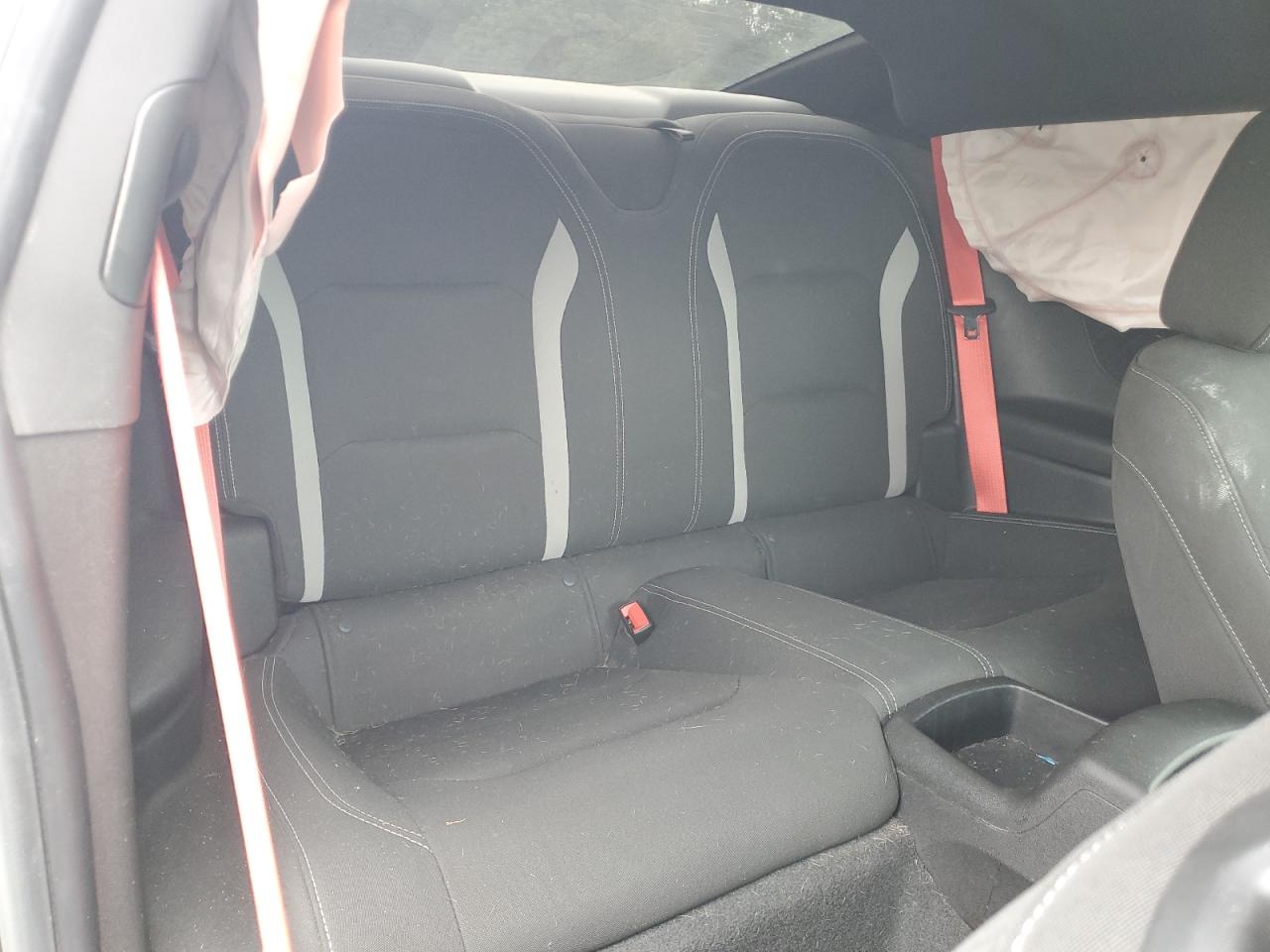 2022 Chevrolet Camaro Ls VIN: 1G1FB1RX5N0106132 Lot: 67289985