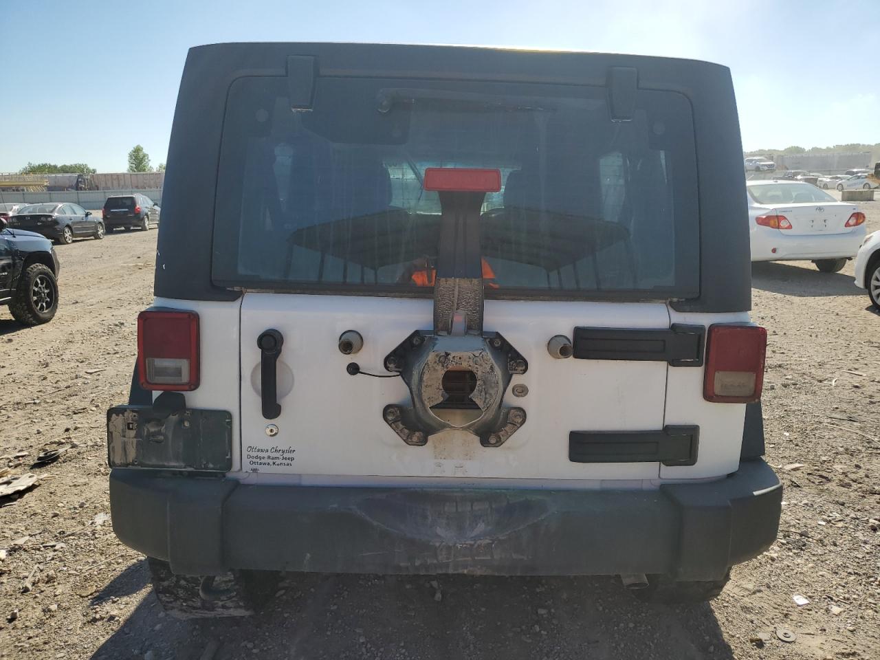 2013 Jeep Wrangler Unlimited Sport VIN: 1C4BJWKG2DL640458 Lot: 69785695