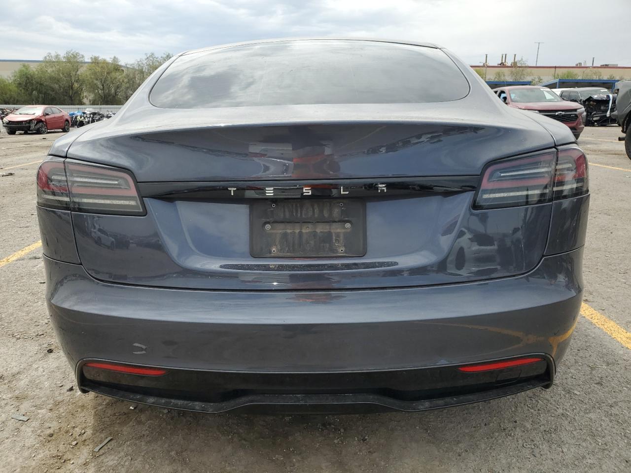 2023 Tesla Model S VIN: 5YJSA1E56PF511529 Lot: 70052385