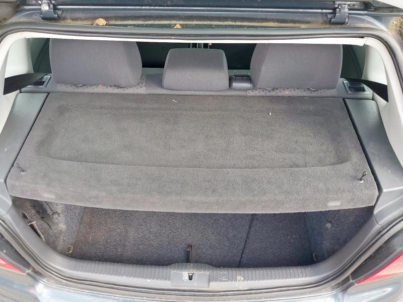 2004 VOLKSWAGEN POLO E 