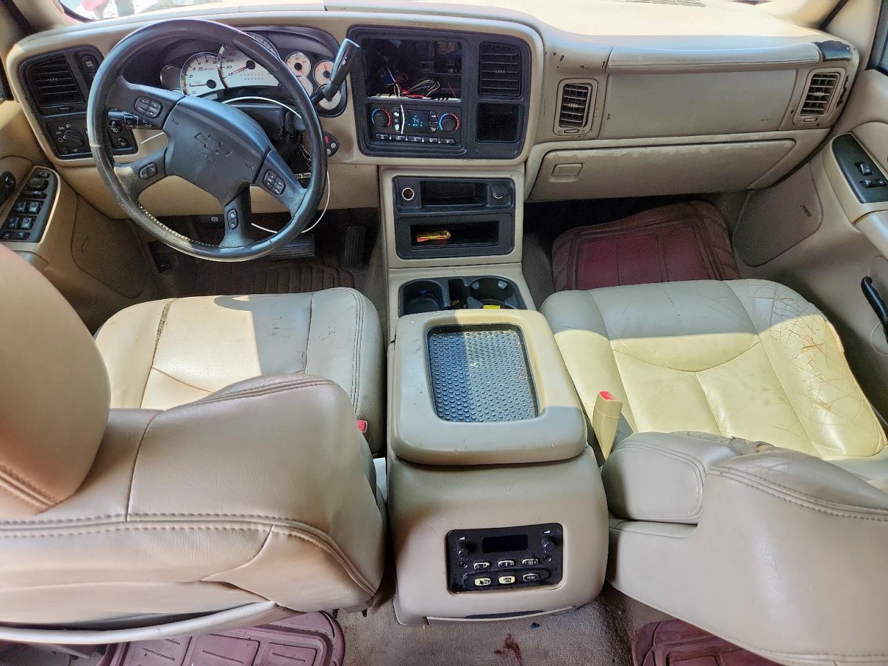 2004 Chevrolet Tahoe K1500 VIN: 1GNEK13Z74R119088 Lot: 70597015