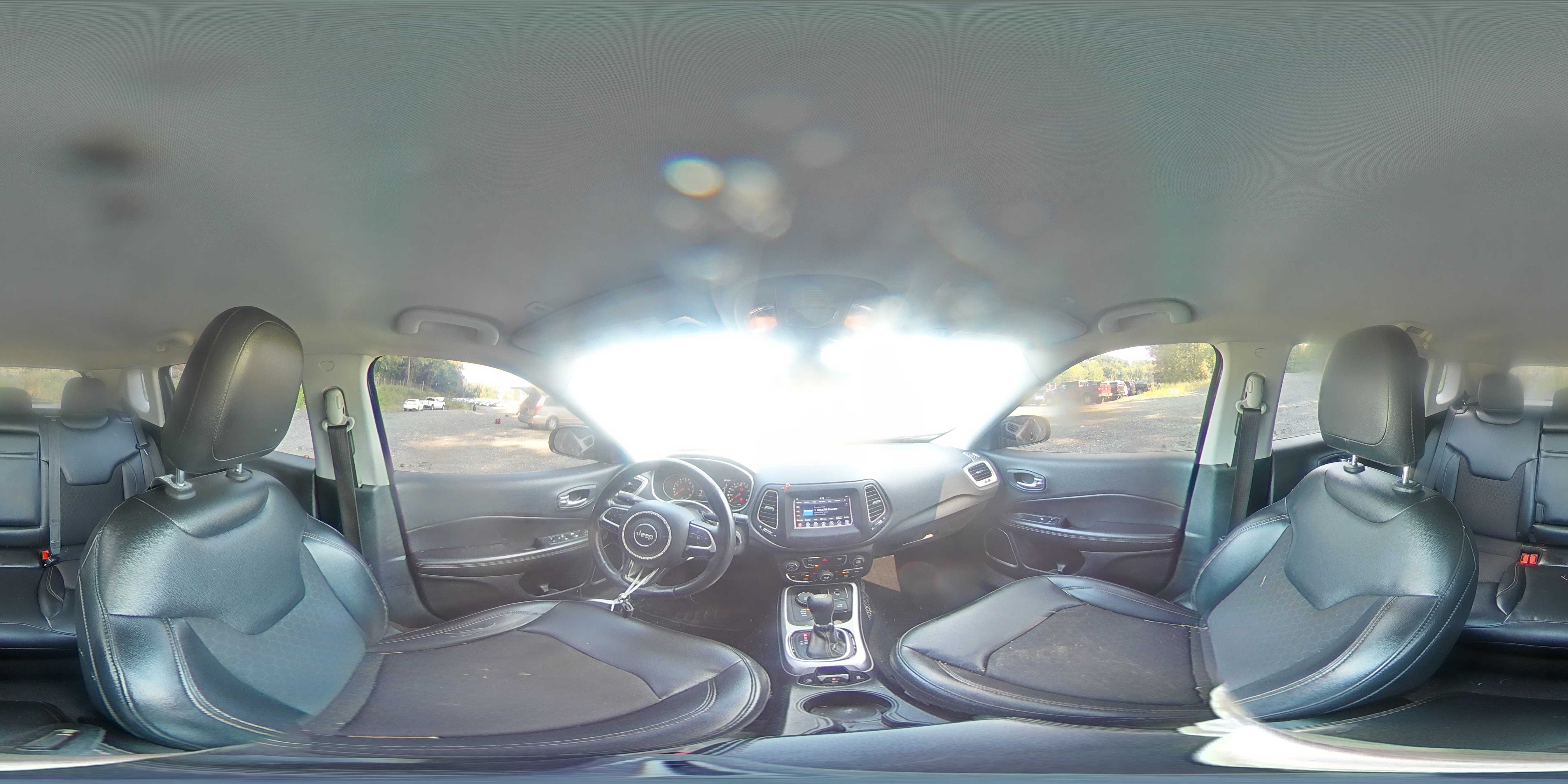 2018 Jeep Compass Latitude VIN: 3C4NJDBB2JT245847 Lot: 68713605