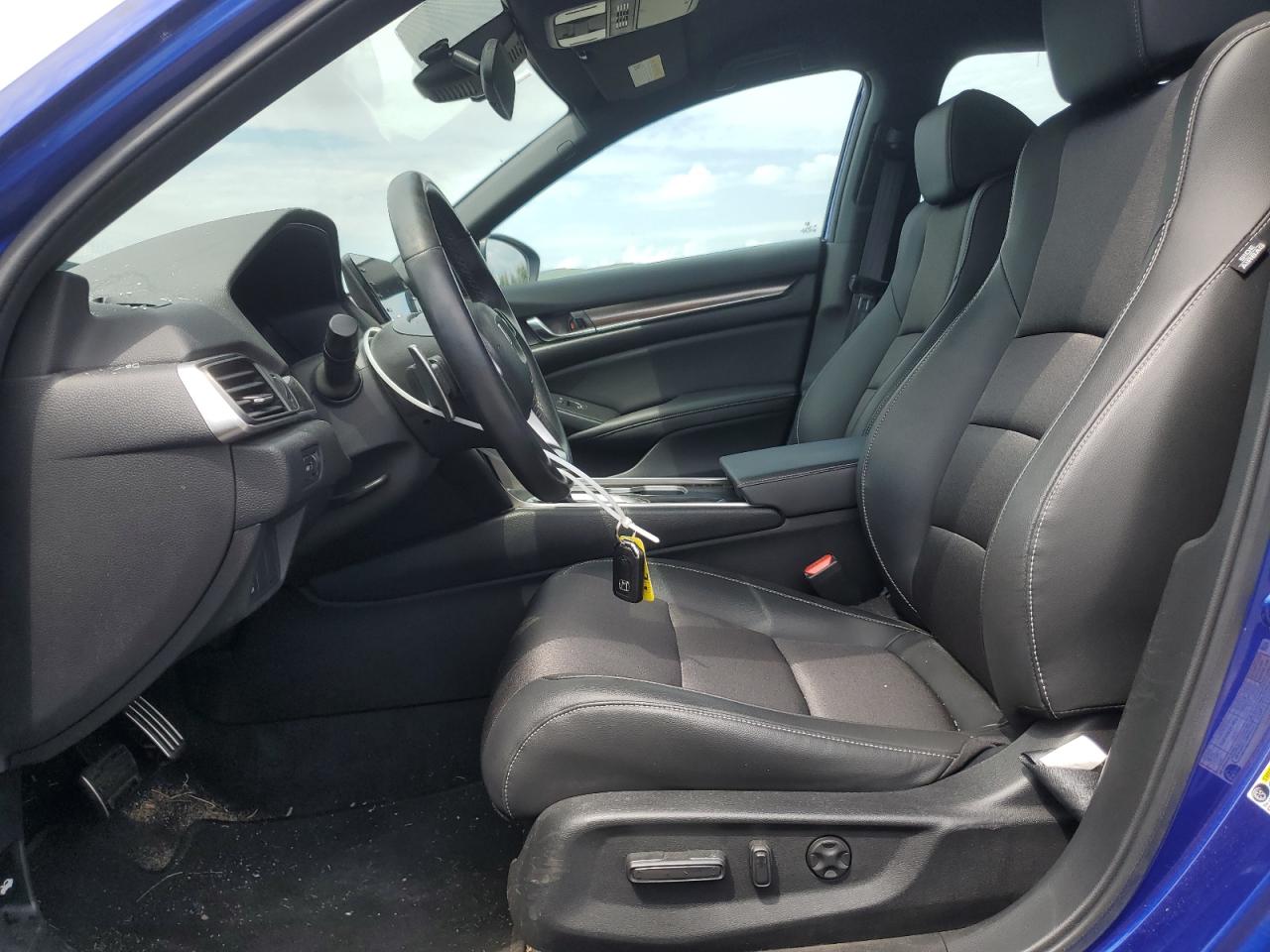 2022 Honda Accord Sport VIN: 1HGCV1F36NA121382 Lot: 68672475