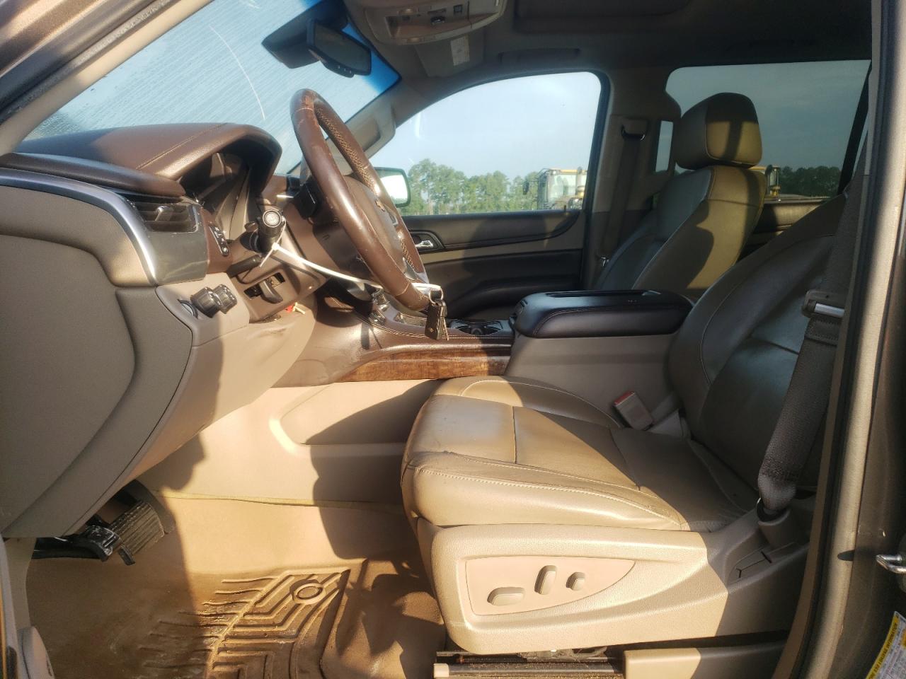 2016 Chevrolet Suburban K1500 Lt VIN: 1GNSKHKC5GR255281 Lot: 68735345