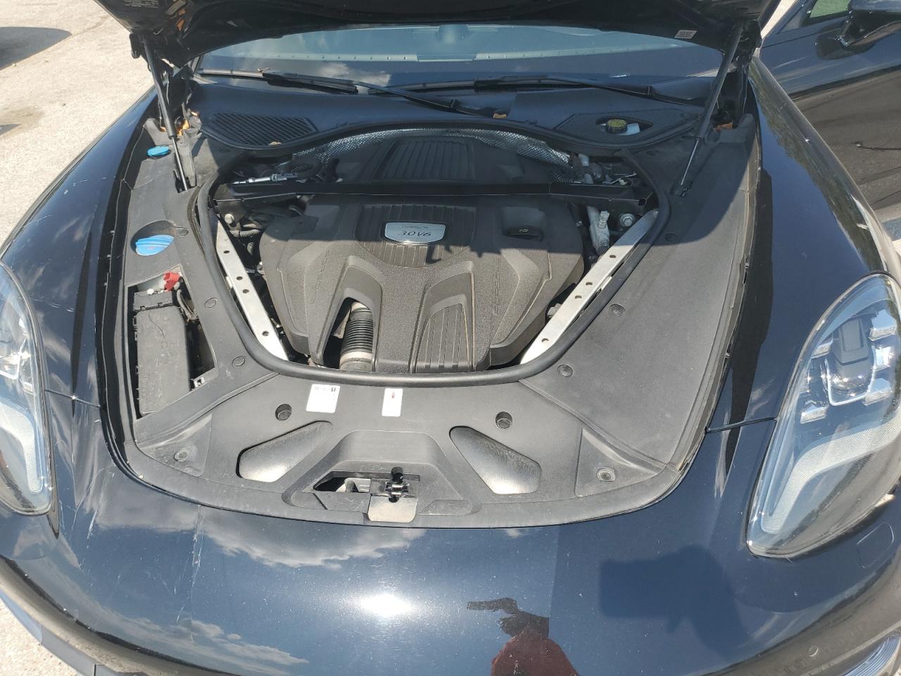 2018 Porsche Panamera 4 VIN: WP0AA2A78JL103773 Lot: 66509575