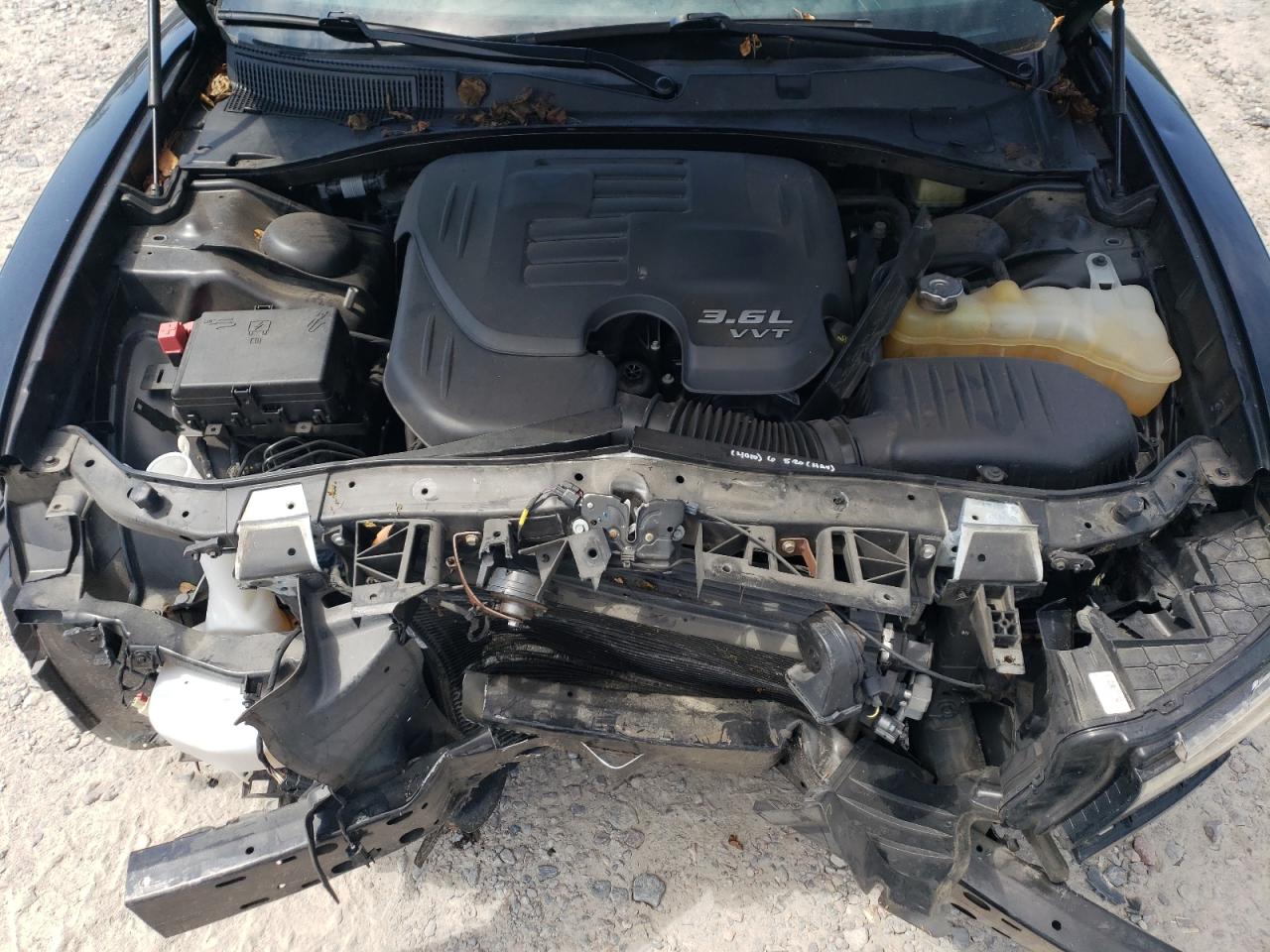 2019 Dodge Charger Sxt VIN: 2C3CDXBG5KH742000 Lot: 70756185