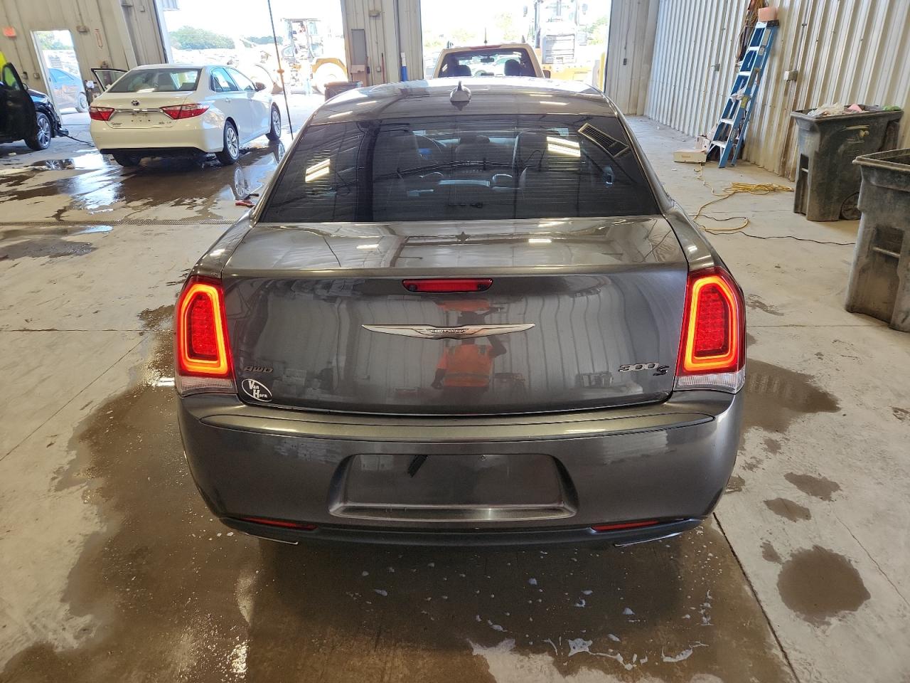 2016 Chrysler 300 S VIN: 2C3CCAGG7GH325008 Lot: 69962495