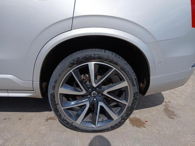 2023 VOLVO XC90 + B5