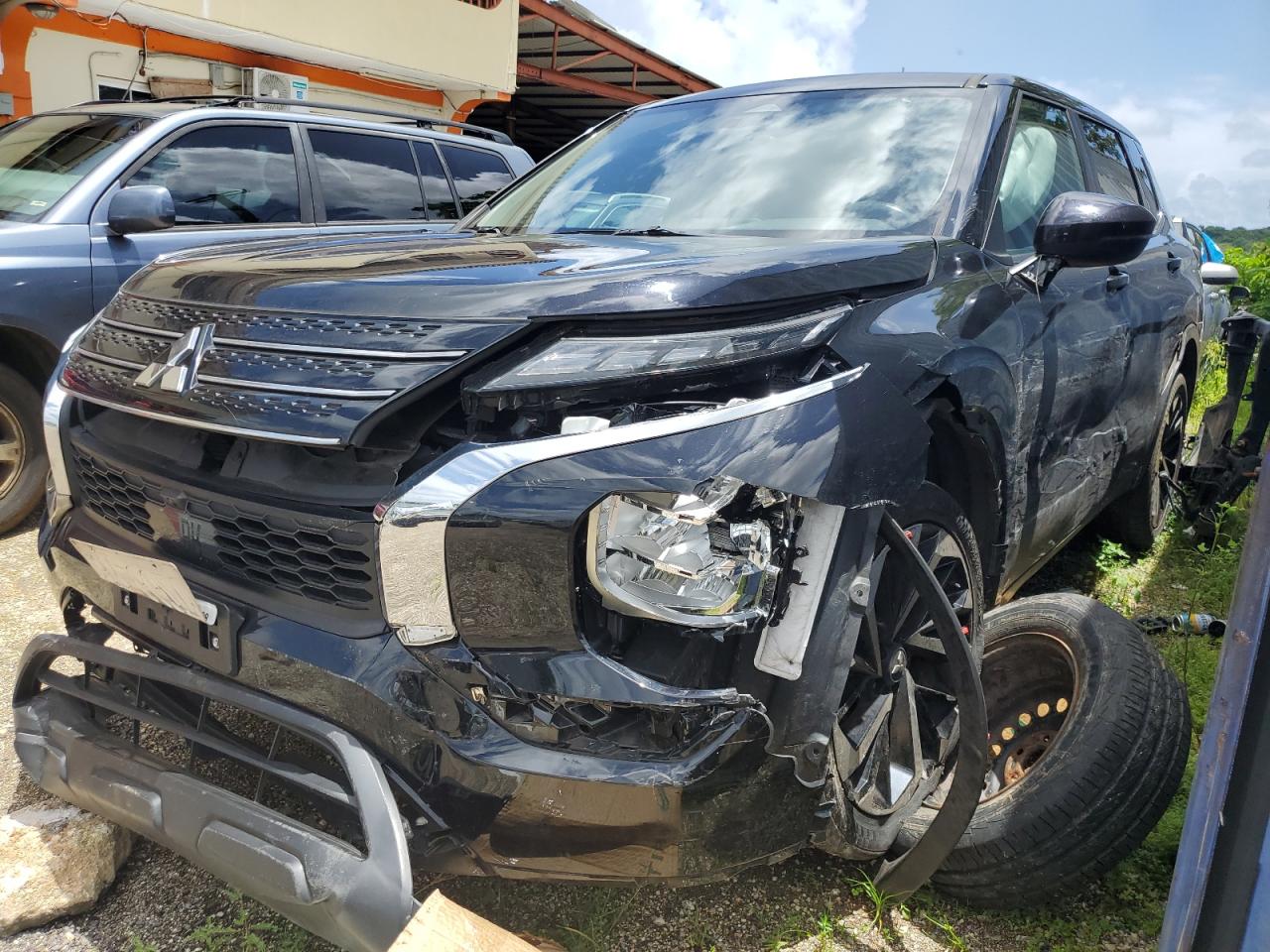 2022 Mitsubishi Outlander Es