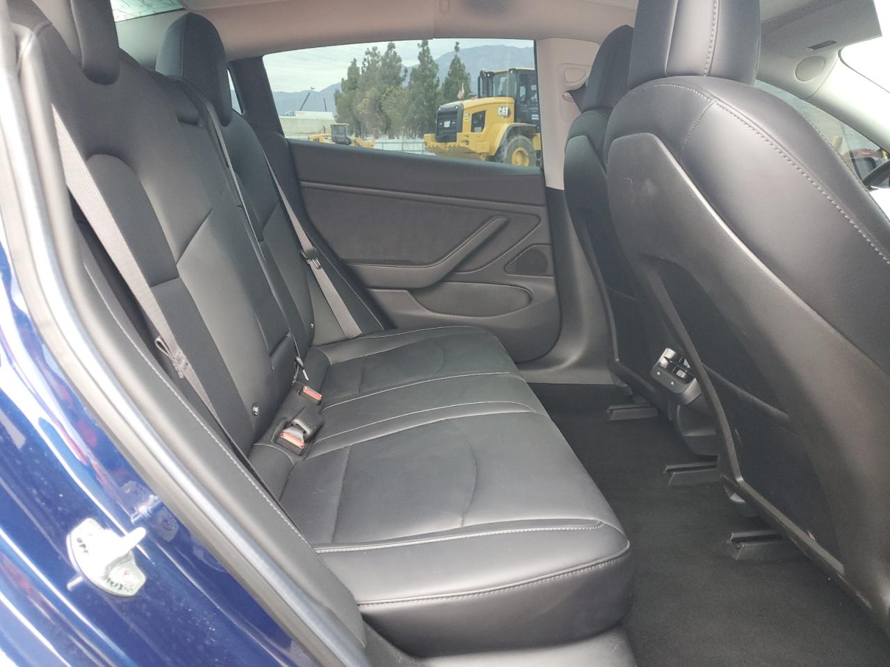 2018 Tesla Model 3 VIN: 5YJ3E1EA1JF003028 Lot: 70725325