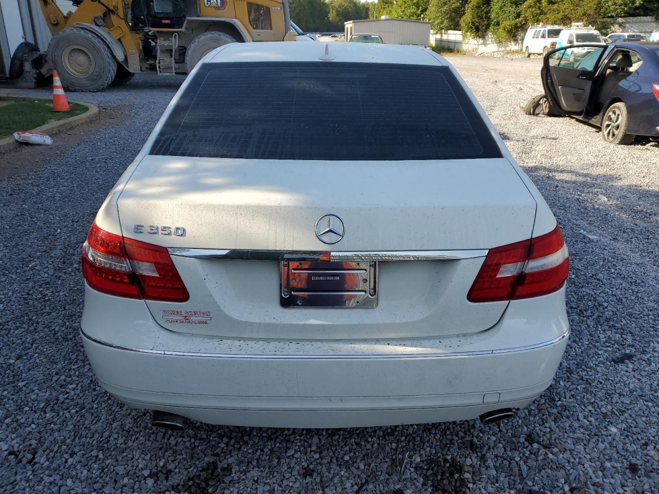 2011 Mercedes-Benz E 350 VIN: WDDHF5GB2BA508558 Lot: 70372035