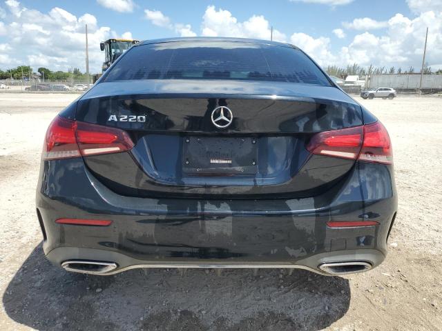  MERCEDES-BENZ A-CLASS 2021 Czarny