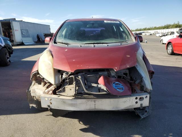 Hatchbacks NISSAN LEAF 2013 Red