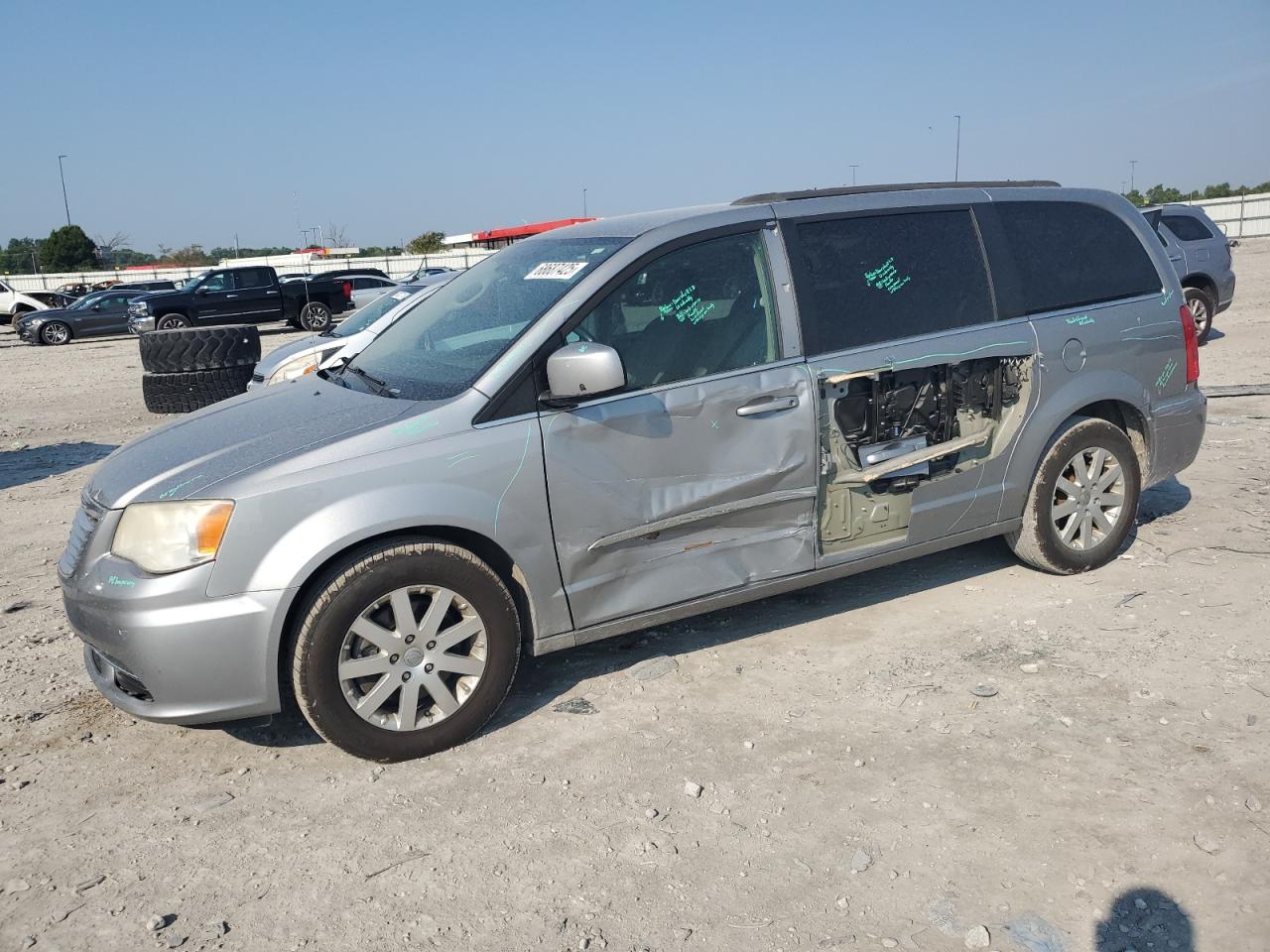 2014 Chrysler Town & Country Touring silver null flexible 2C4RC1BG9ER359701 photo #1