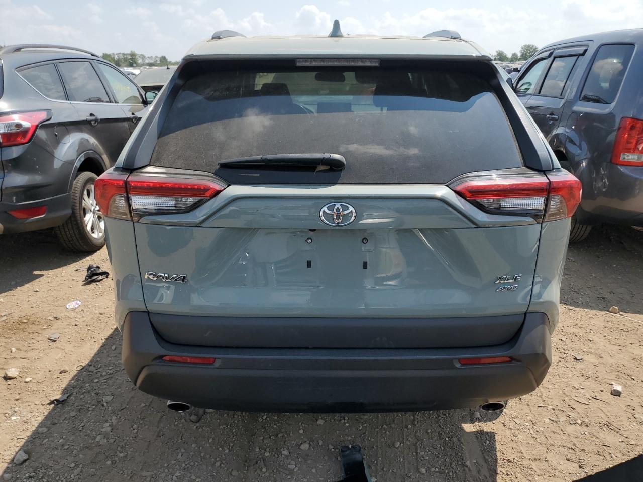 2021 Toyota Rav4 Xle VIN: 2T3P1RFV0MW143325 Lot: 69058405