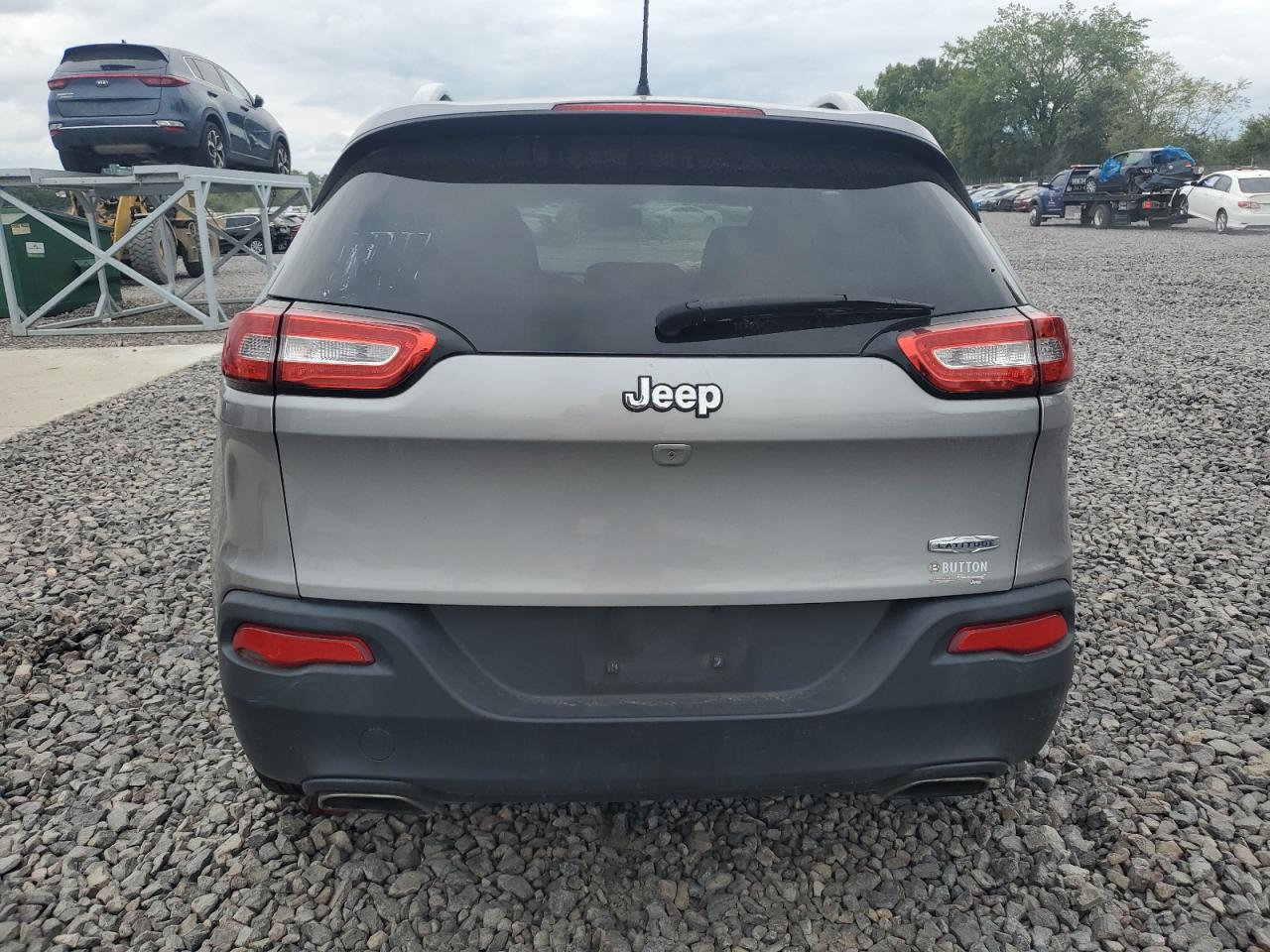 2015 Jeep Cherokee Latitude VIN: 1C4PJLCS0FW537175 Lot: 69350425