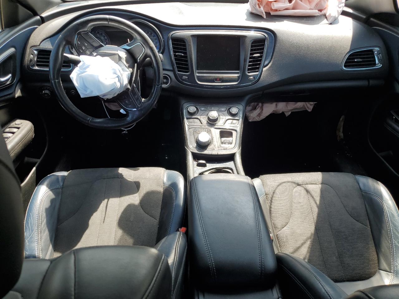 2015 Chrysler 200 S VIN: 1C3CCCDG6FN678524 Lot: 68263815