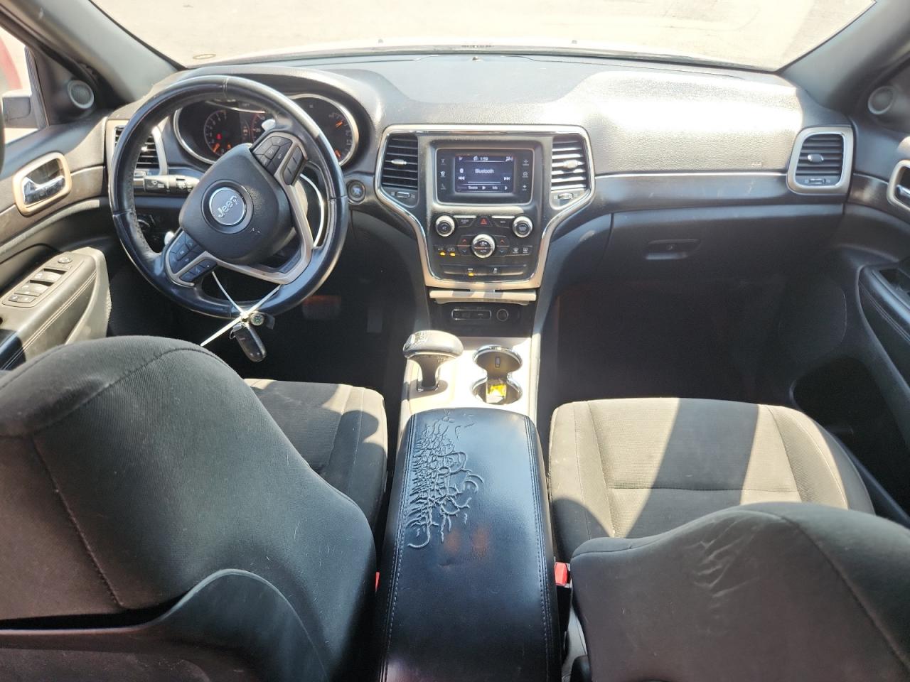 1C4RJFAG9EC211819 2014 Jeep Grand Cherokee Laredo