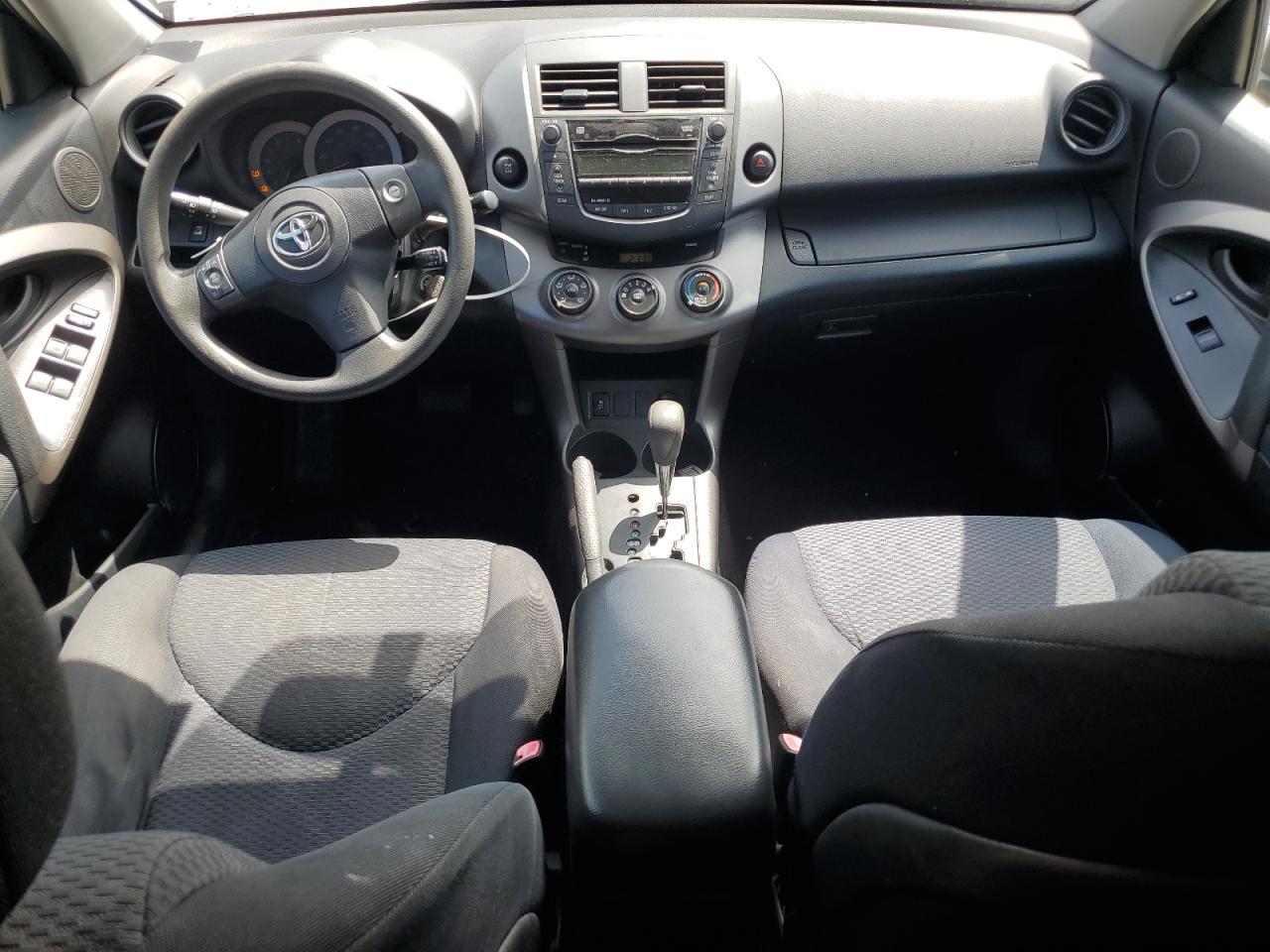 2009 Toyota Rav4 Sport VIN: JTMBK32VX9D000557 Lot: 69692175