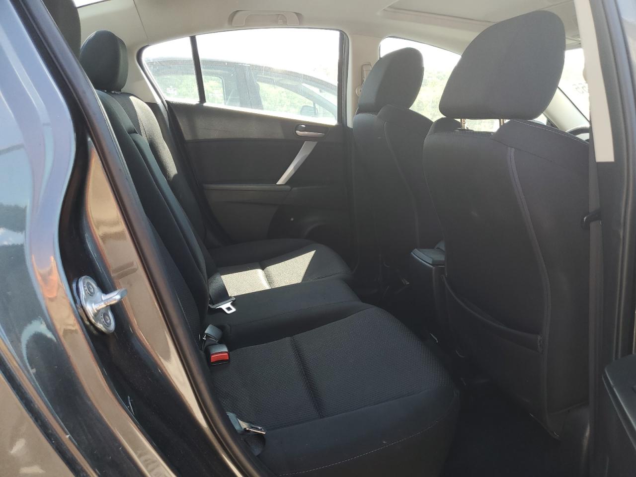 2012 Mazda 3 S VIN: JM1BL1V97C1683679 Lot: 69797555