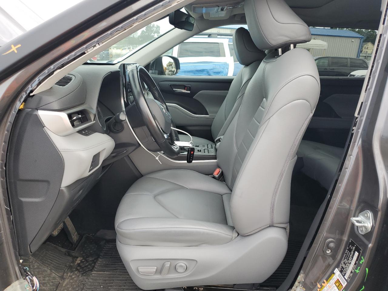 2021 Toyota Highlander Xle VIN: 5TDGZRBH9MS133208 Lot: 69459075