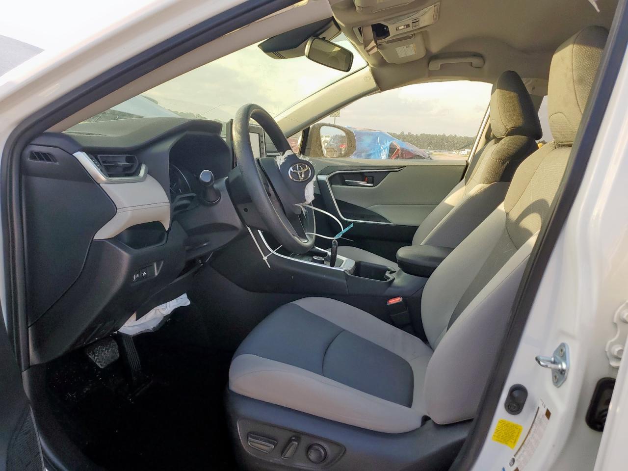 2022 Toyota Rav4 Xle VIN: JTMRWRFV5ND566233 Lot: 70844765