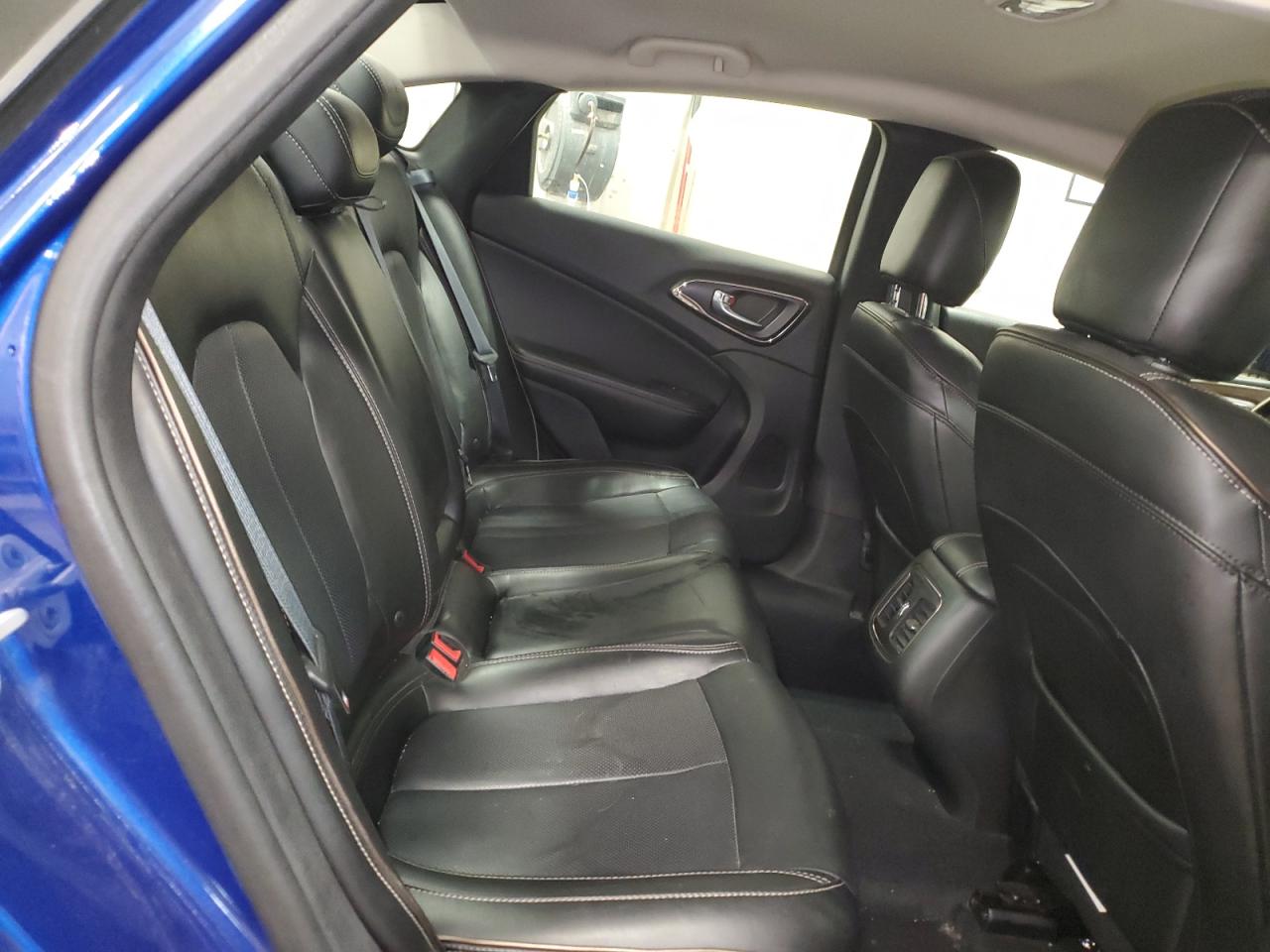 2015 Chrysler 200 C VIN: 1C3CCCEG5FN512767 Lot: 70175625