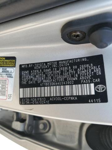 2004 TOYOTA CAMRY LE  