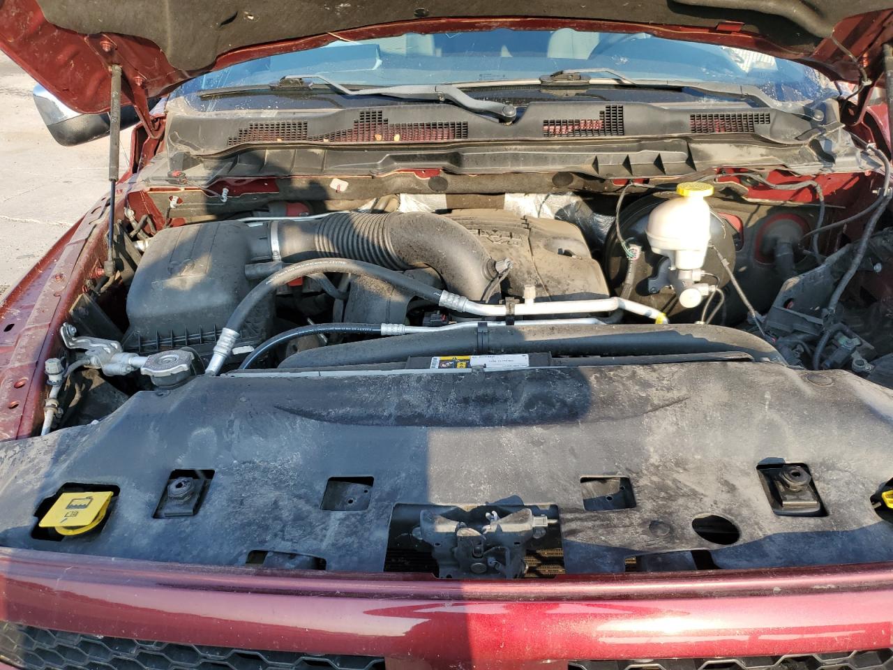 2018 Ram 1500 St VIN: 3C6RR7KT3JG186151 Lot: 67632445