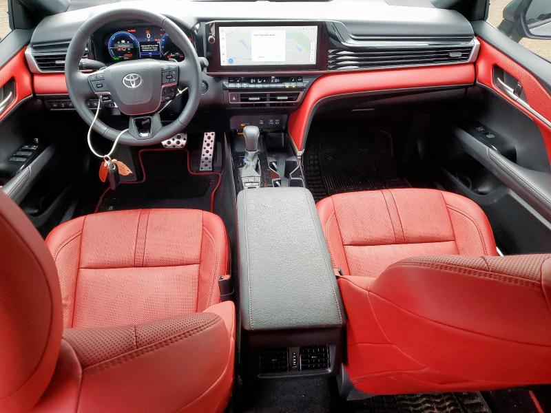  TOYOTA CAMRY 2025 Серый