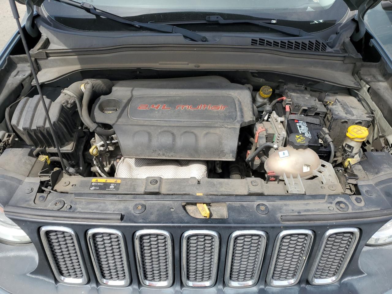 2017 Jeep Renegade Latitude VIN: ZACCJABB0HPF37648 Lot: 70269605