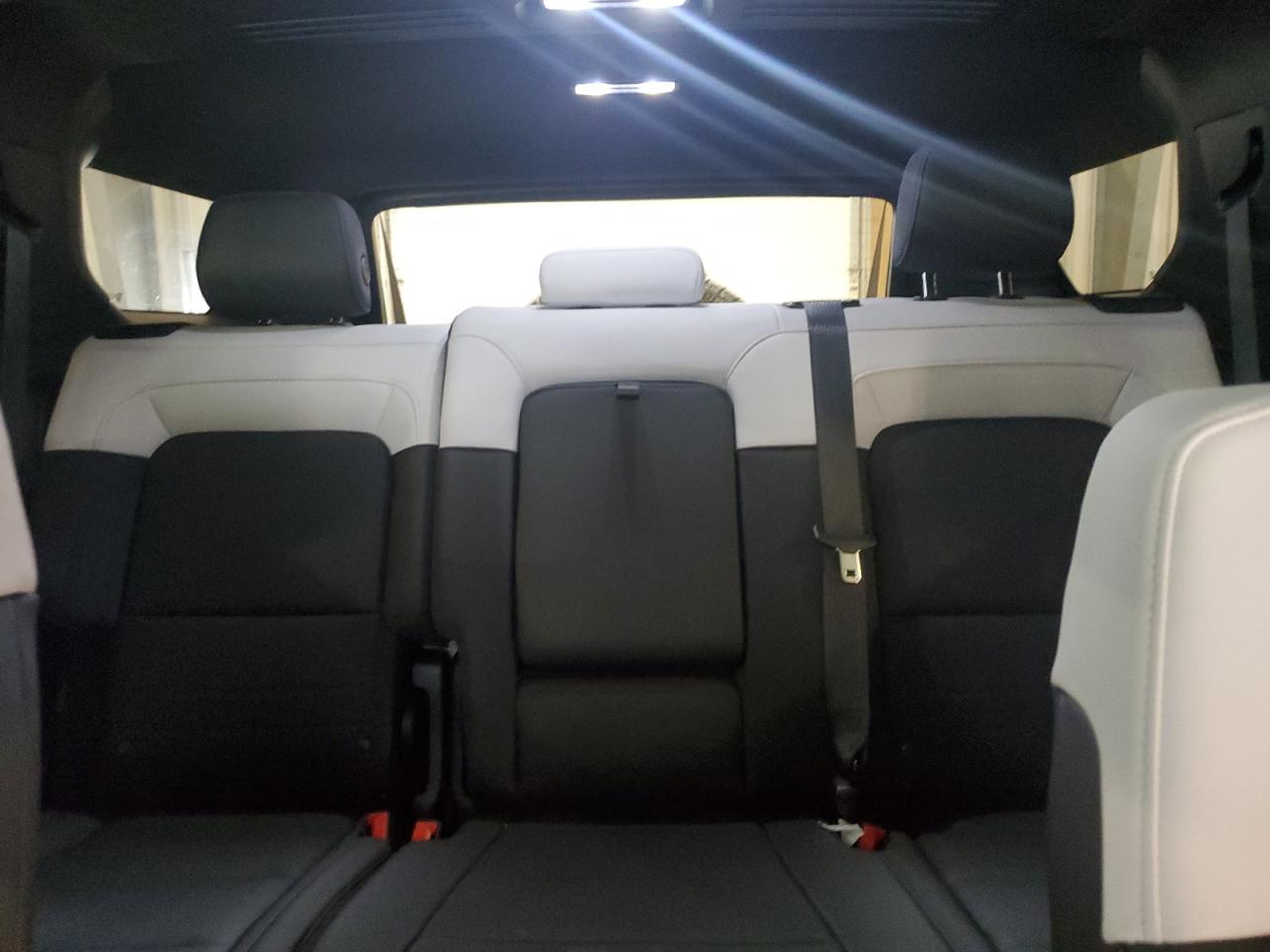 2024 GMC Hummer Suv 3X VIN: 1GKB0RDC4RU106608 Lot: 67714405