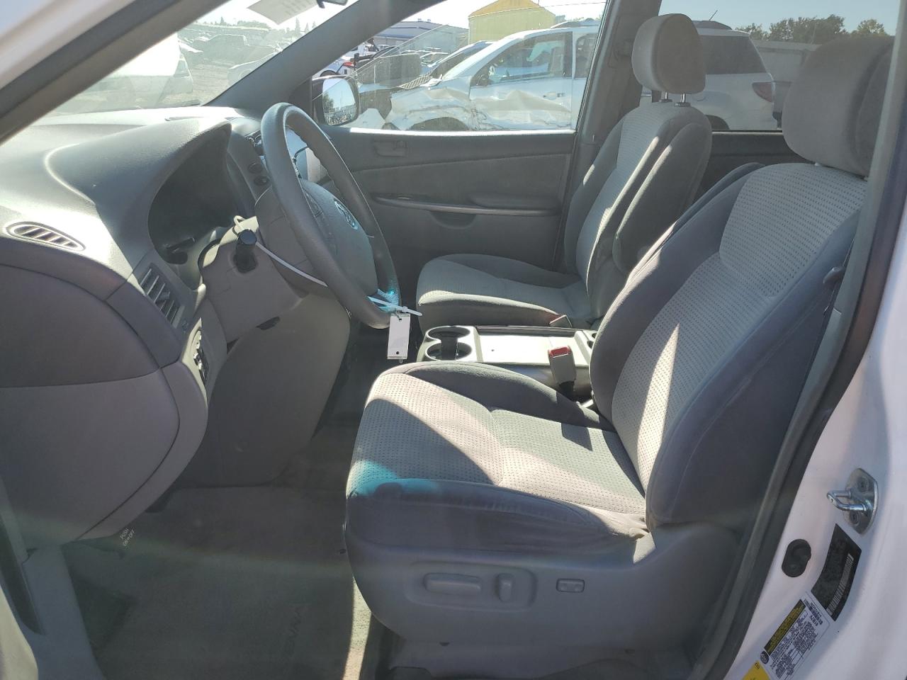 2006 Toyota Sienna Ce VIN: 5TDZA23C36S555262 Lot: 69042945