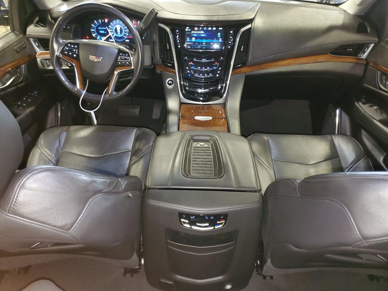 2019 Cadillac Escalade Esv Luxury VIN: 1GYS4HKJ7KR319485 Lot: 67401625