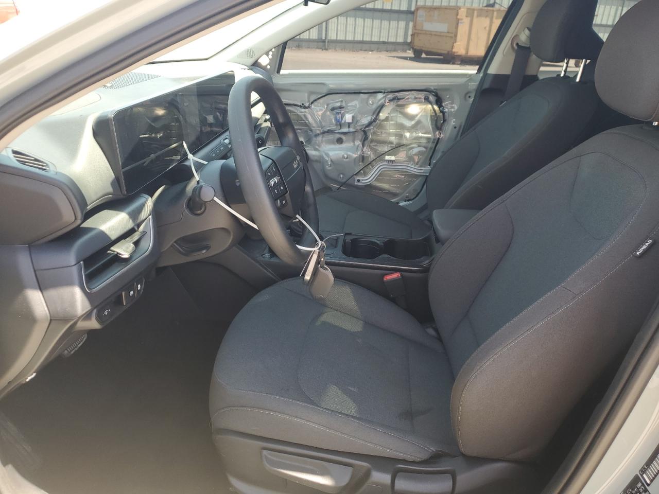 2025 Kia K4 Lx VIN: 3KPFT4DE4SE027386 Lot: 70222105
