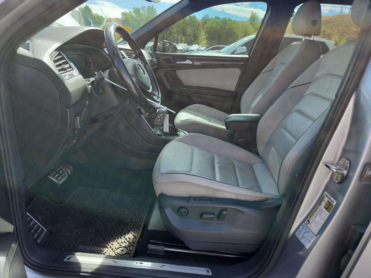 2020 Volkswagen Tiguan Sel Premium R-Line VIN: 3VV4B7AX3LM118546 Lot: 70311115