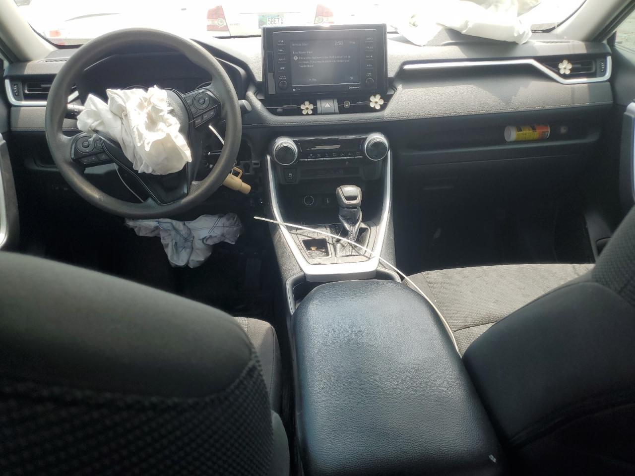 2020 Toyota Rav4 Le VIN: 2T3K1RFV5LC063786 Lot: 69730955