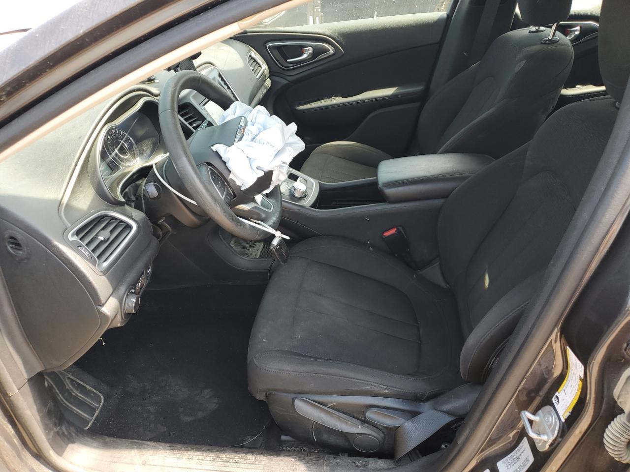 2016 Chrysler 200 Limited VIN: 1C3CCCAB6GN177868 Lot: 70020855