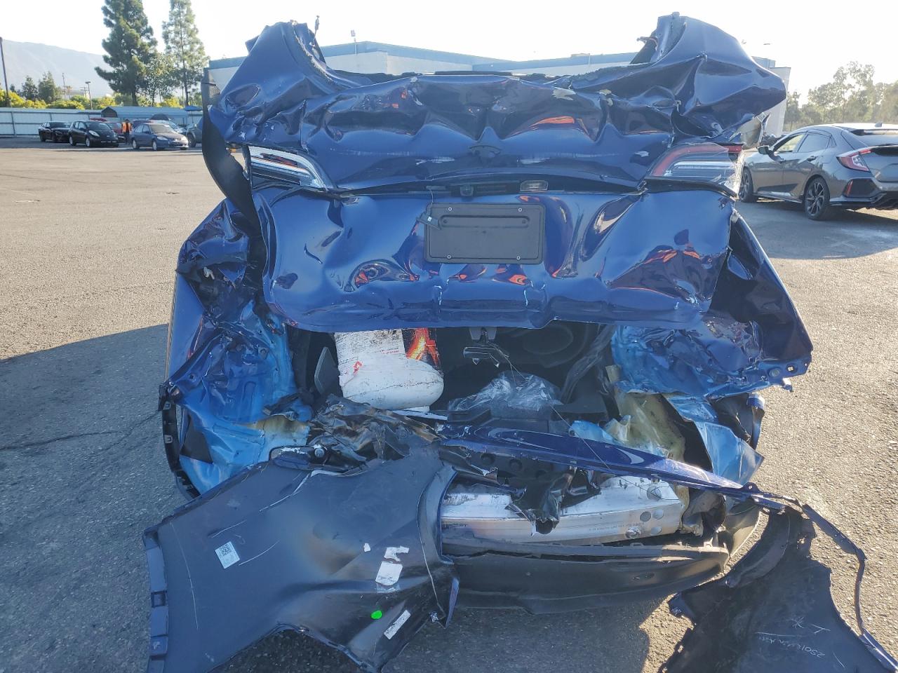 2024 Tesla Model Y VIN: 7SAYGDED0RF019599 Lot: 70712255