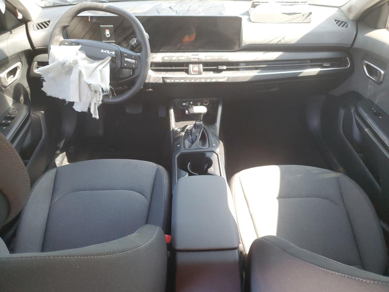 2025 Kia K4 Lx VIN: 3KPFT4DEXSE153705 Lot: 84364265