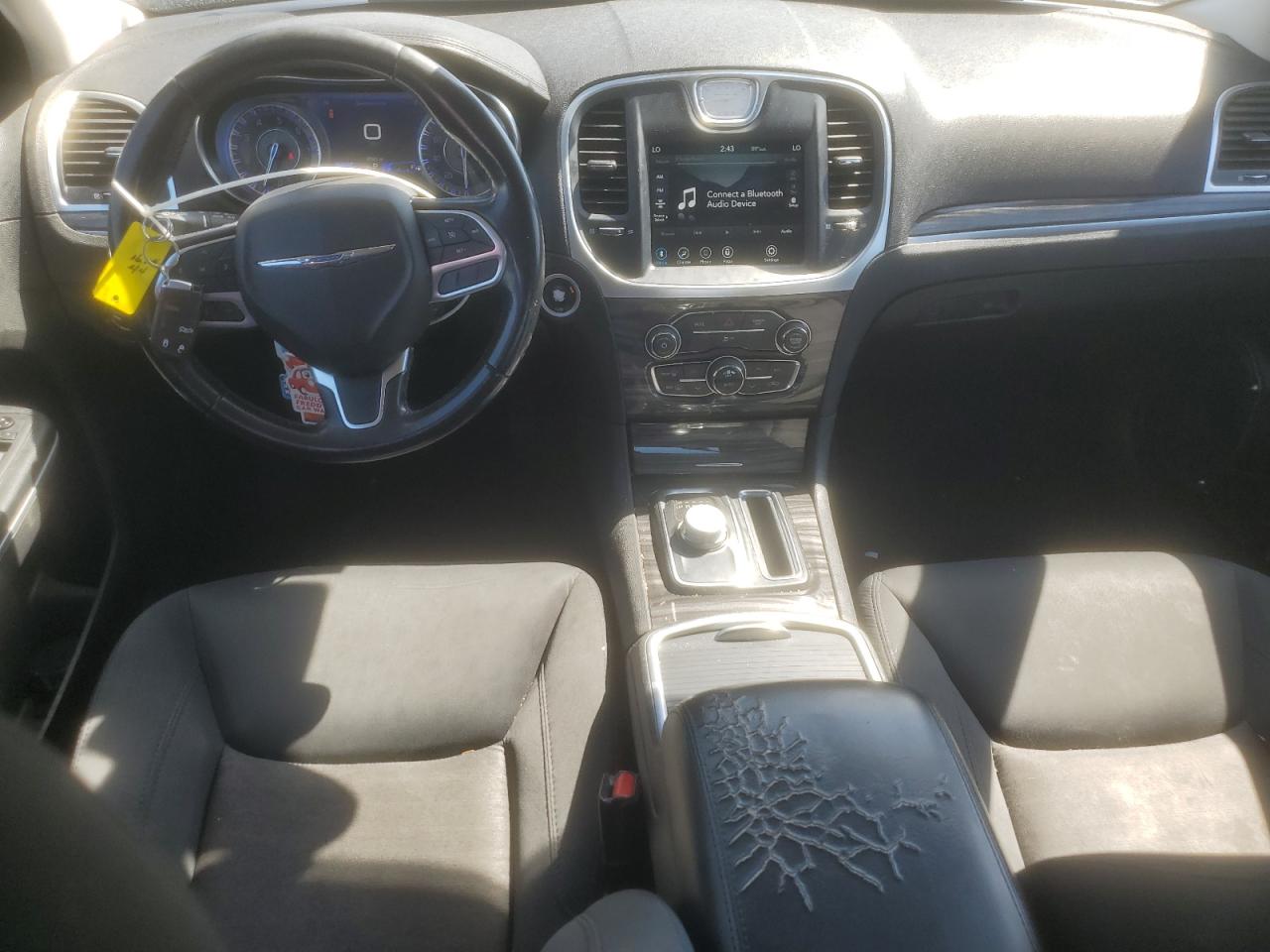 2020 Chrysler 300 Touring VIN: 2C3CCAAG2LH202929 Lot: 70671555