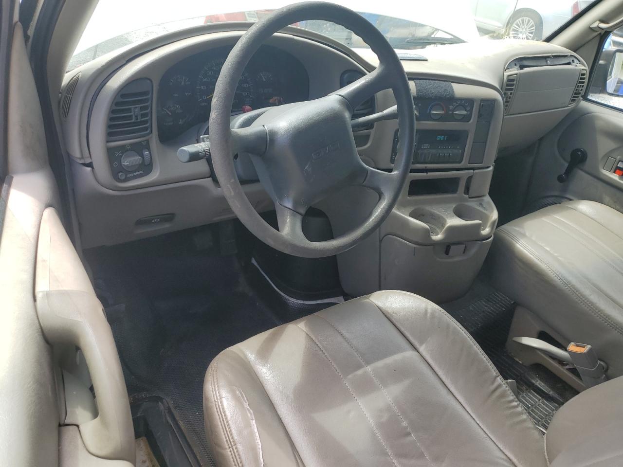 2000 GMC Safari Xt VIN: 1GTDM19W1YB521053 Lot: 70443325