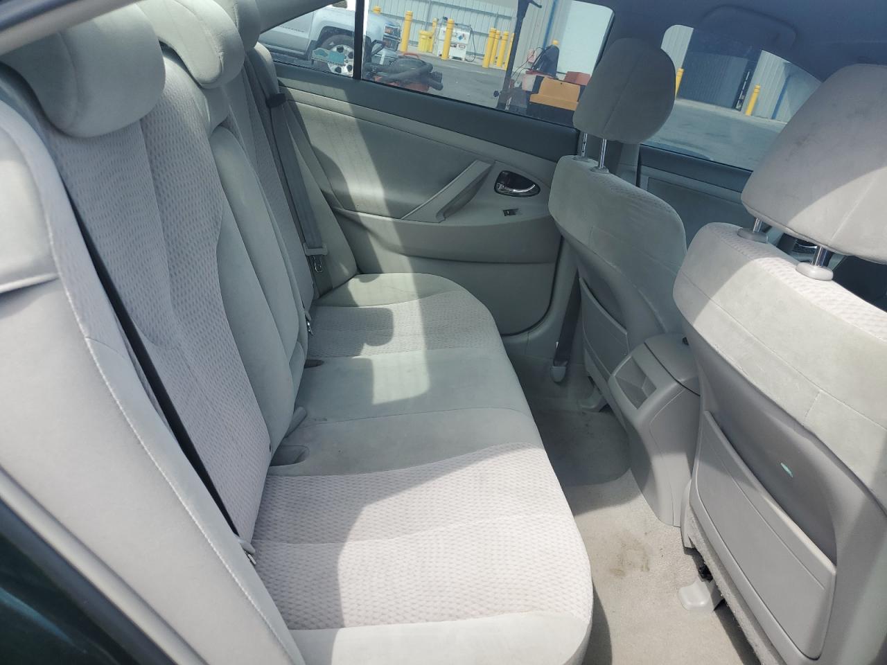 2010 Toyota Camry Base VIN: 4T4BF3EK4AR086671 Lot: 69620465